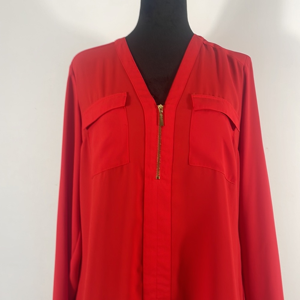 Express Red Gold front 1/4 Zipper,long Sleeve, 2 pockets, Popover top, Medium - Picture 8 of 10